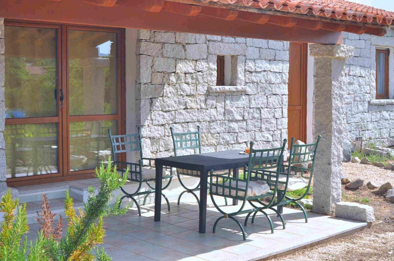 Mare Di Ginepri Apartamento Badesi Exterior foto