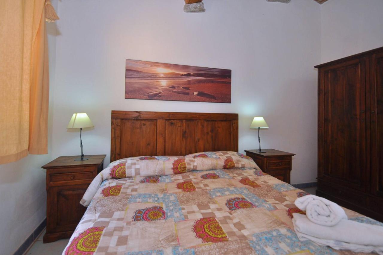 Mare Di Ginepri Apartamento Badesi Exterior foto